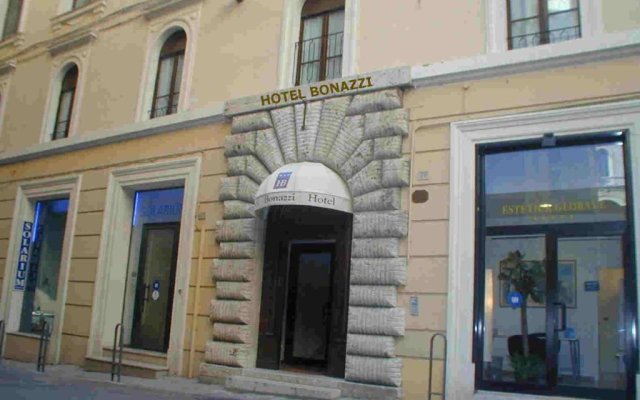 Hotel Bonazzi