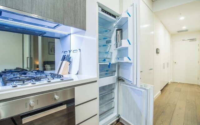 Cozy Studio Near Eastvilliage Shopping Center