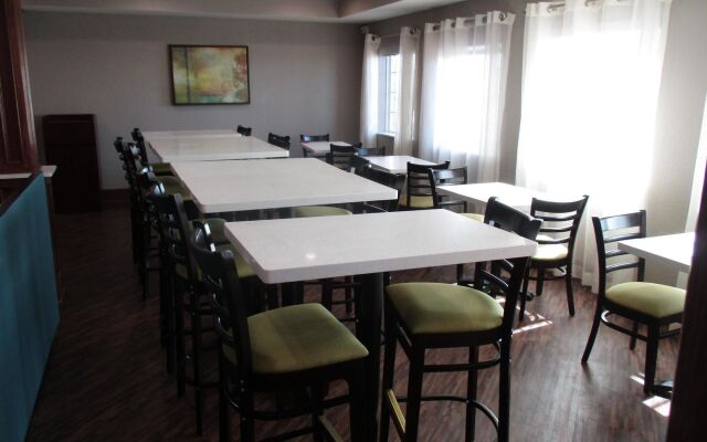 Best Western Plus Galveston Suites