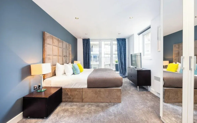 Koks Mews 2 Bed 2 Bath Apartment - ExCeL