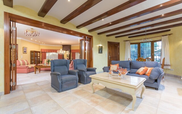 Villa Solhabitat La Sort
