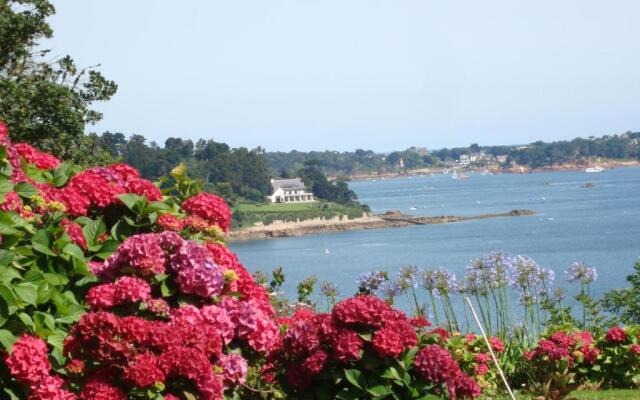 Aux Portes de Bréhat