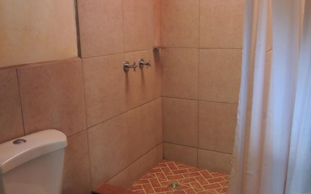 Uxlabil Antigua Hotel y Galería