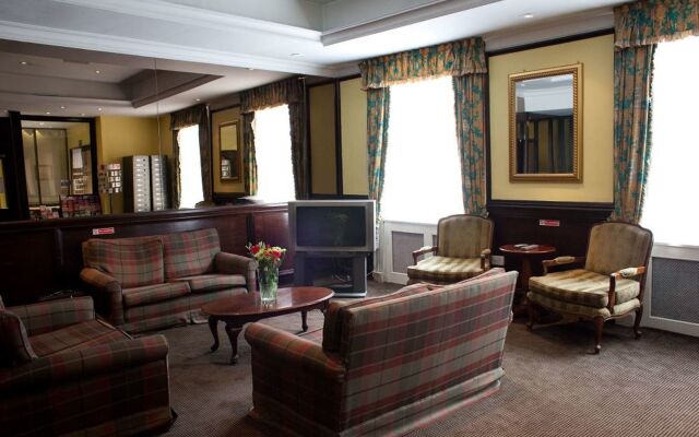 Rose Court Hotel