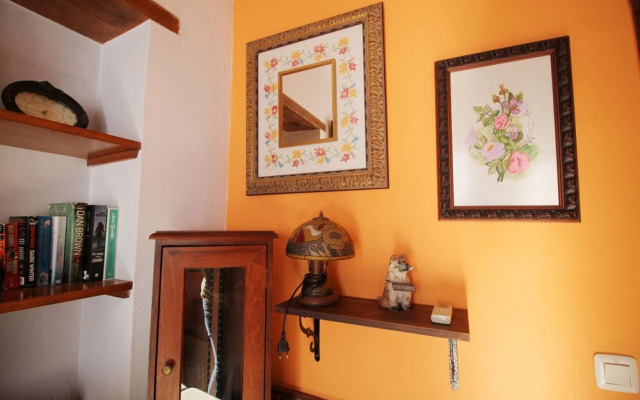 1082 Casa la Plaza