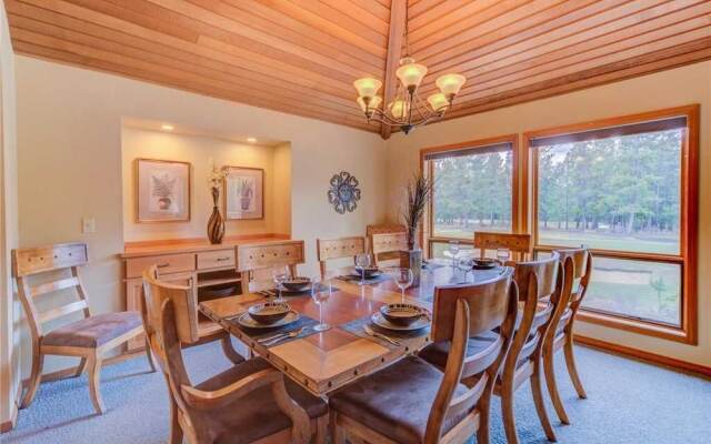 Jackpine Lane #6 by Village Properties at Sunriver