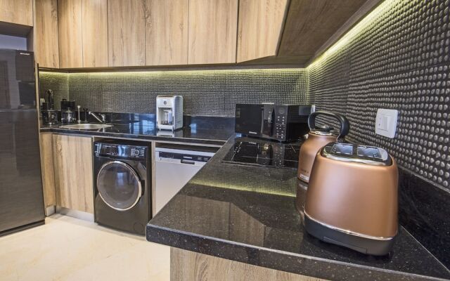 Outstanding Sea View-Azzurra Apartments