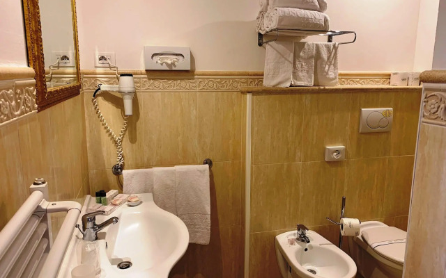 Saturnia Tuscany Hotel