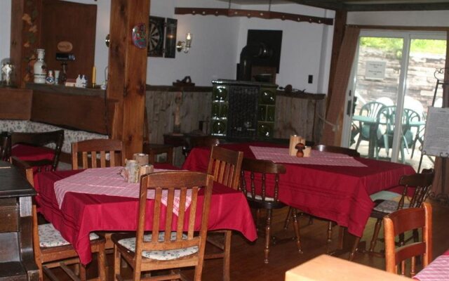 Whiteface Farm Adirondack Bed and Breakfast