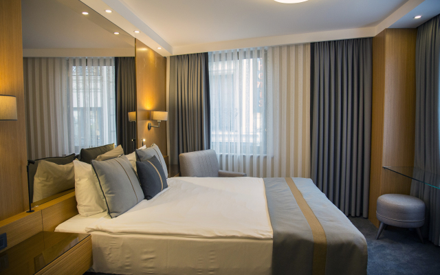 Tan Hotel - Special Class