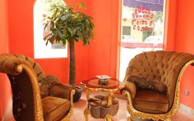 Aiqing Apartment Chain Hotel
