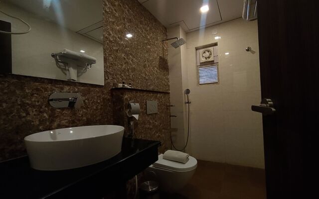 Sambhabana Hotel & Suites