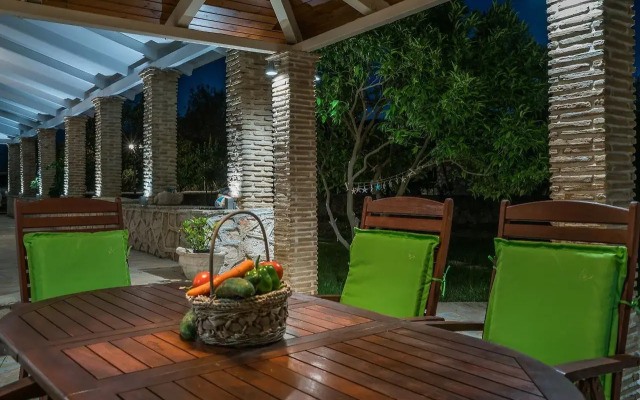Rivazzurra Luxury BeachFront Villa