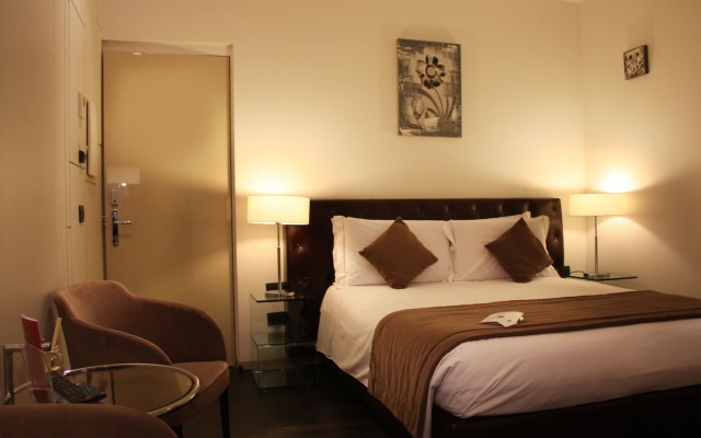 Piazza Del Gesu Luxury Suites