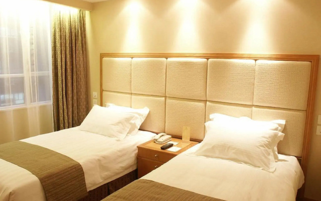Oasis Avenue – A GDH Hotel