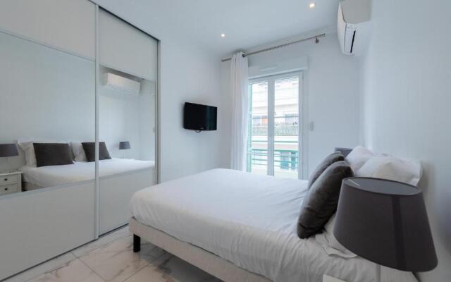 CMG - Bel appartement Juan-Les-Pins / terrasse - 2mn Plage