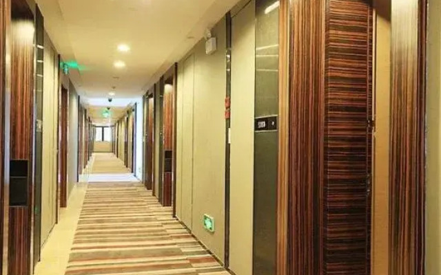 eStay Residence(Guangzhou poly World Trade Exhibition Center Branch)
