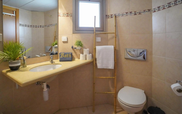 two bed room apartment 5 min walk to the beach