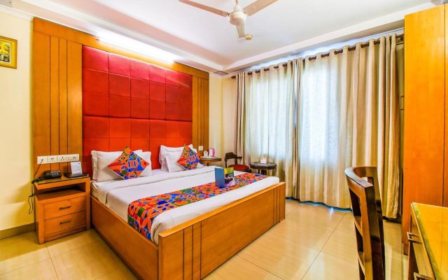 Fabhotel Signature Plaza
