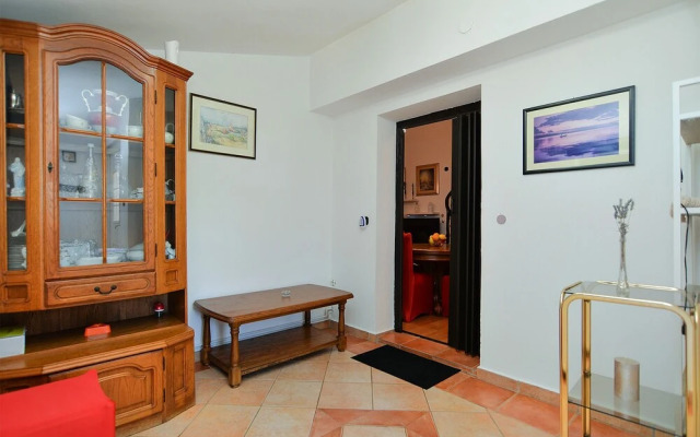 Apartment 1791