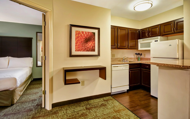 Staybridge Suites Middleton Madison-West by IHG
