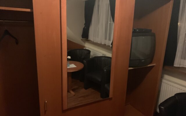 Trave Pension