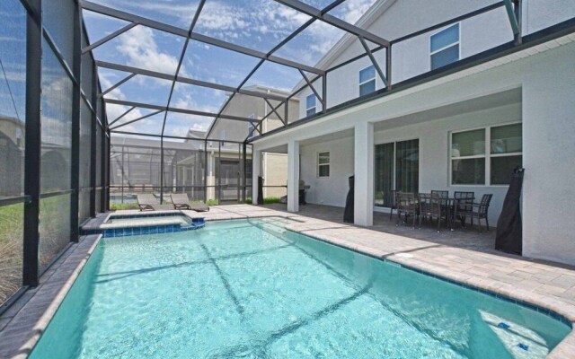 Storey Lake-6 Bedrooms Pool Home-1676str 6 Home by Redawning