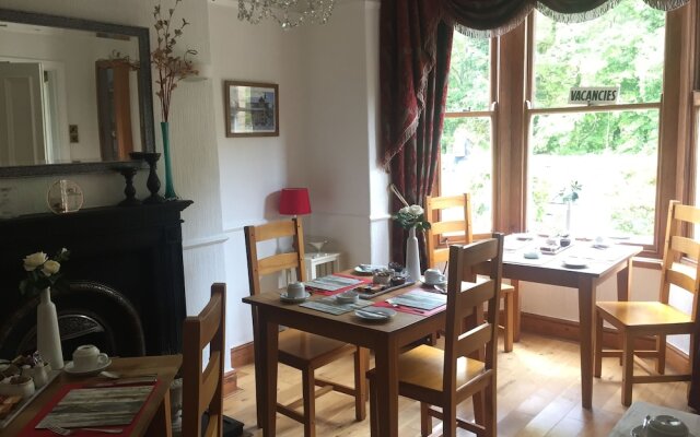 Dolweunydd Bed & Breakfast