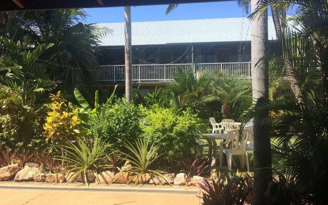 Paraway Motel