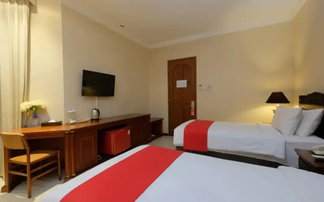 Diamond Hotel Solo