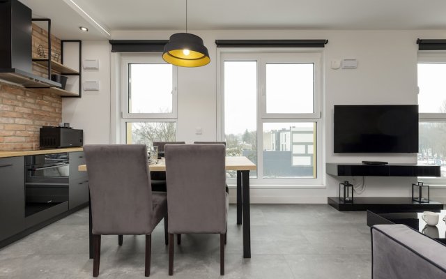 Milionowa Loft Apartment by Renters