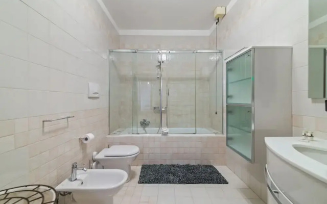 Piazza delle Erbe Stylish Flat