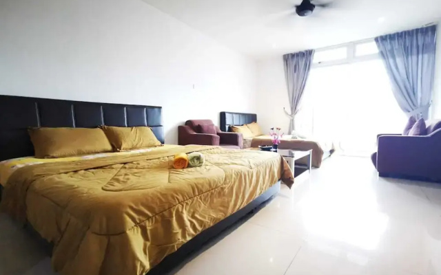 KSL Studio Homestay by Immaculate