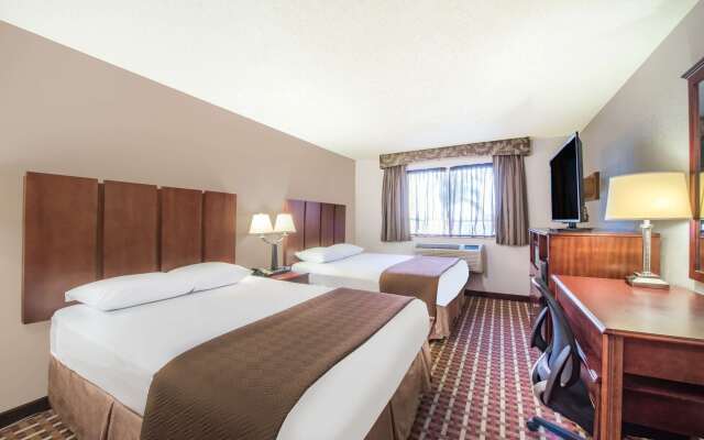 Super 8 by Wyndham Harlingen TX
