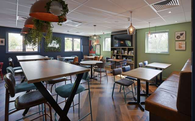 Travelodge Bracknell Central