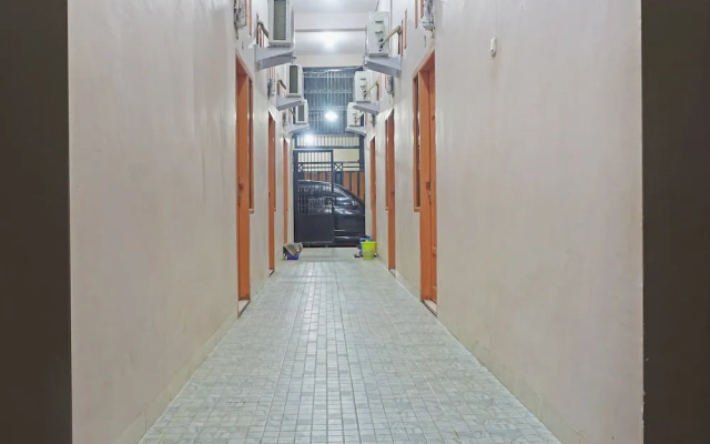 Almeerah Homestay Syariah by OYO Rooms