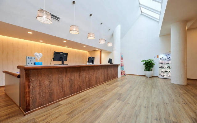 AluaSun Cala Antena – All Inclusive