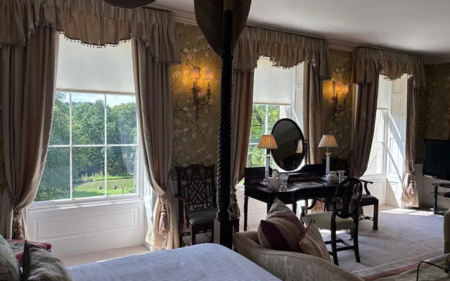 Park Hall Manor