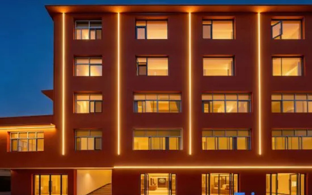 Youxia Xianju (Jingdezhen Ceramic Art Avenue Taoxichuan) — 2-star hotel in Jingdezhen