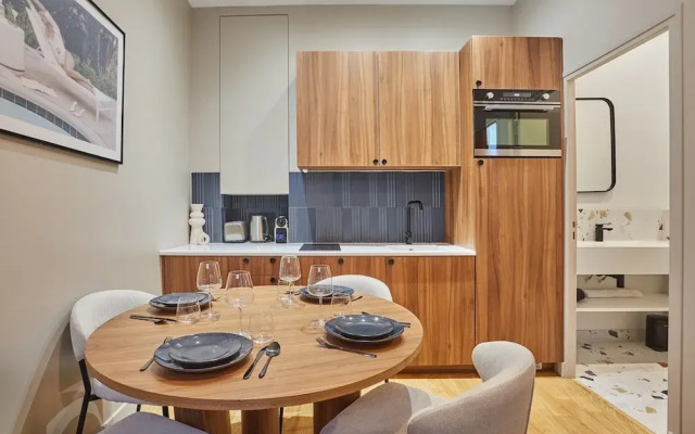 Apartment Center of Paris