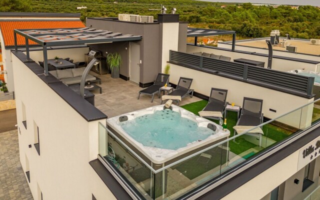 Villa Blue Sky 1