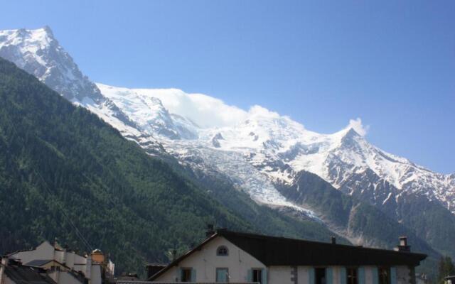 Appartement Chamonix-Mont-Blanc, 2 pièces, 6 personnes - FR-1-517-14