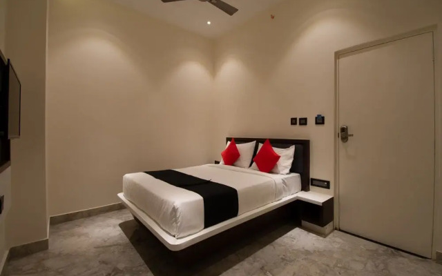 Capital O 23618 Hotel Royal Benza