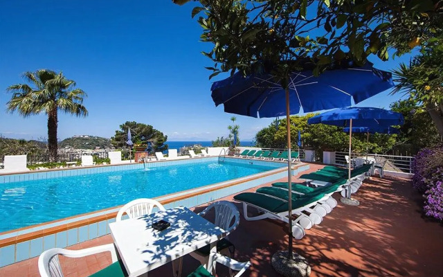 Hotel Pensione Monti