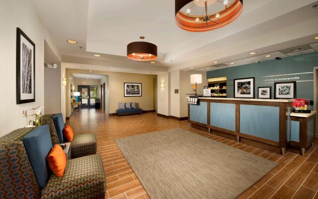 Hampton Inn & Suites Schererville