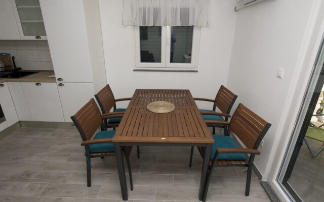 Apartment Jure