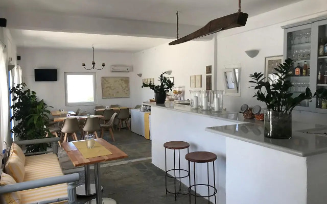 Naoussa Hotel Paros by Booking Kottas