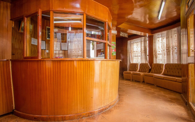 Hotel Genevieve