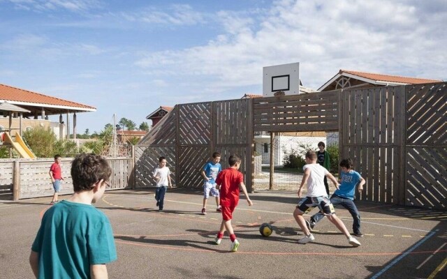 Laouchet le Hameau des Grands Lacs