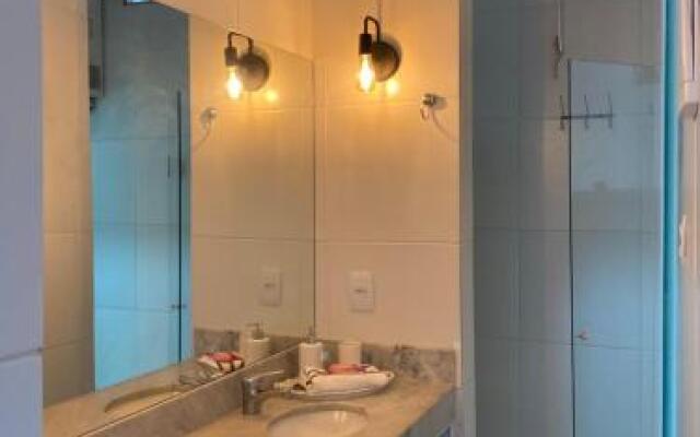 Apartamento Copacabana - Quadra da Praia